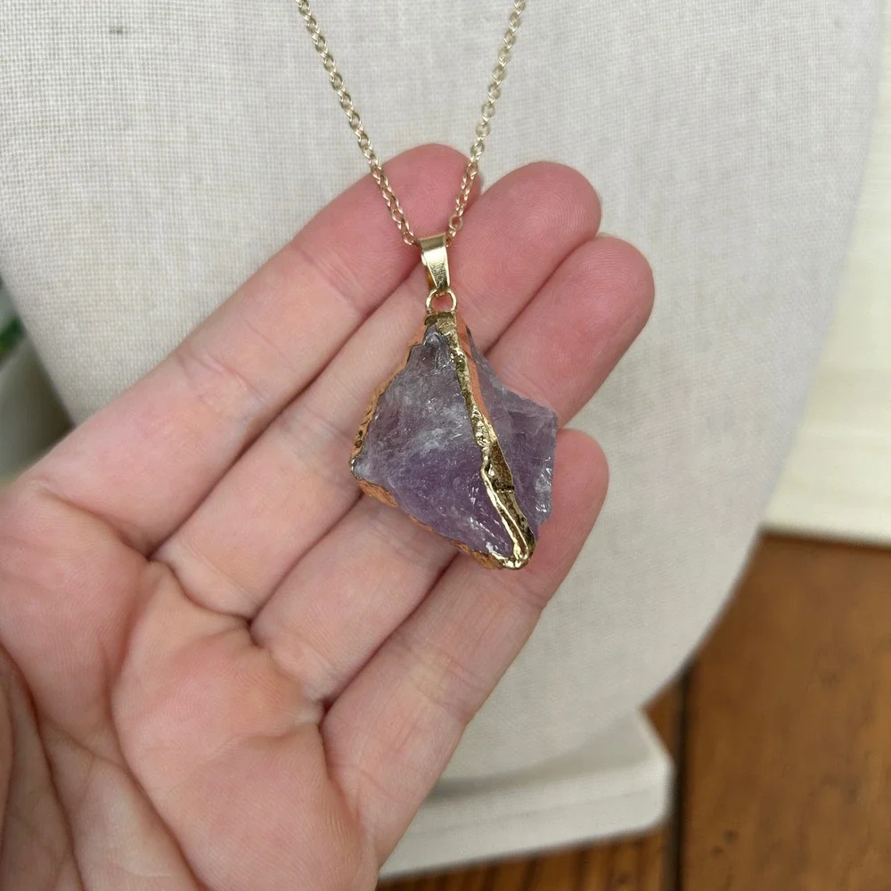 Handcrafted Natural Amethyst Crystal‎ Gold Plated Raw Gemstone Pendant Necklace